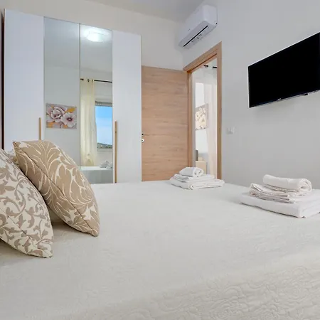 Holiday home La Casetta Bianca